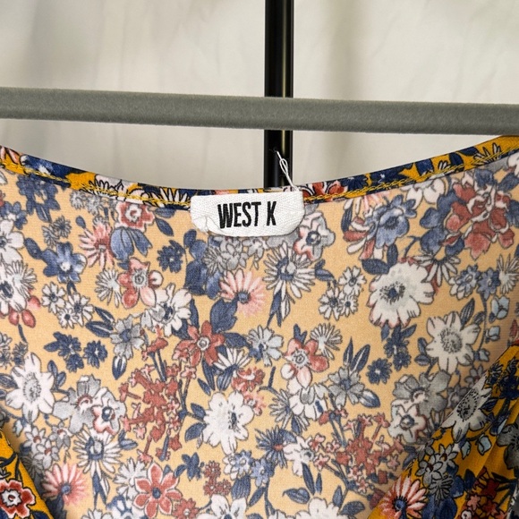 West Floral Camisole Top - Yellow and Blue - Picture 3 of 4